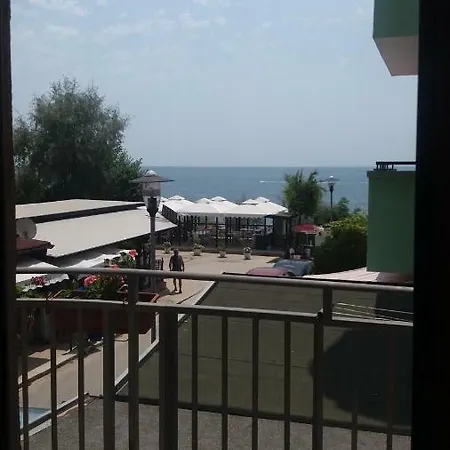 게스트하우스 Elsi Sea Housе